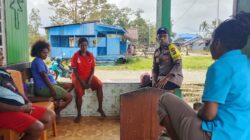 Bhabinkamtibmas Kampung Merdey Intensif Sambangi Warga, Perkuat Harkamtibmas