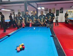 Ketua PWI dan Ketua SIWO Teluk Bintuni Tampil pada Laga Ekshibisi Pembukaan Open Biliard Cup I 2026