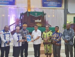 Bupati Ajak Generasi Muda Kristiani Adaptif Hadapi Perubahan Zaman