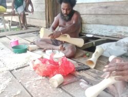 Wakil Rakyat Asal Tujuh Suku Teluk Bintuni Terus Lestarikan Seni Budaya Warisan Leluhur