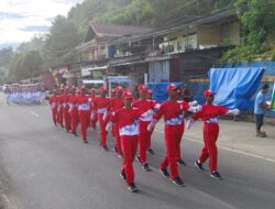 Semarak HUT Ke-81 RI, 52 Regu Meriahkan Lomba Gerak Jalan di Teluk Bintun